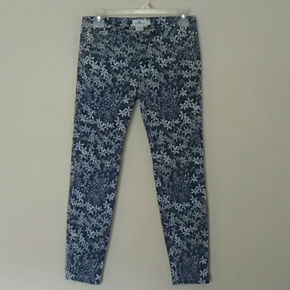 Vineyard Vines patterned skinny jeans